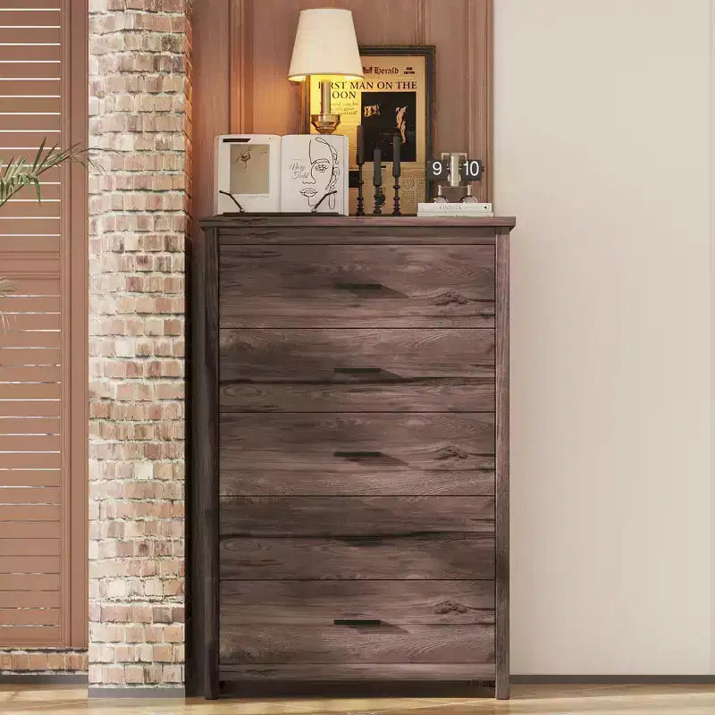 Commode 5 tiroirs de style campagnard rétro, assemblage facile par clip, tiroirs coulissants fluides, rangement sécurisé pour chambre à coucher